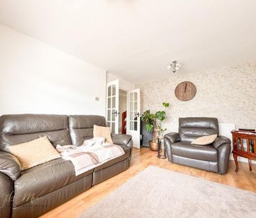 3 bedroom terraced house to rent - Photo 2
