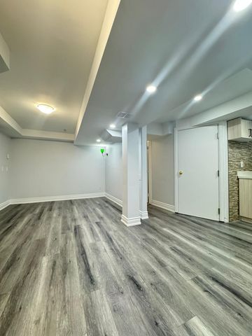 For Lease - 659 Roselaire Trail, Mississauga, Ontario - Photo 3