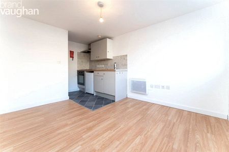 apartment to rent - Photo 3