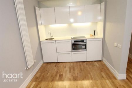 1 bedroom apartment to rent - Photo 5