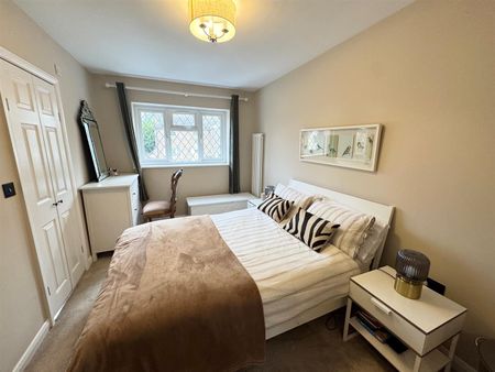 Hill Drive, Hove - Photo 5