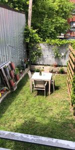 Superbe Condo 2 étage avec cour arrière privée WOW! semi-meublé 4 1/ 2, 1000 pi2, - Photo 3