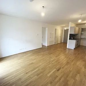 Q11 Leben in Simmering - Schöne 2-Zimmer-Wohnung mit Balkon und Deckenkühlung! - Foto 1