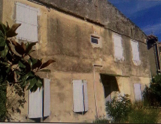 NIMES SAINT CESAIRE STUDIO IDEAL ETUDIANT - Photo 1