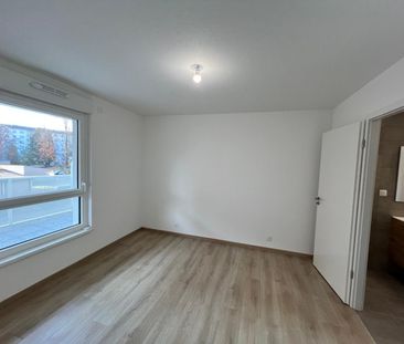 Location Appartement 46.24 M² SAINT-LOUIS 710 € - Photo 5