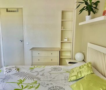 Avinguda del Paral·lel, Barcelona, Catalonia 08004 - Photo 3