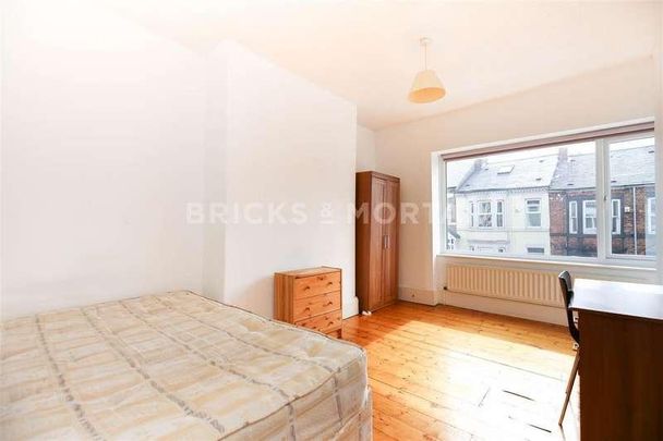 (?ppw) Warwick Street, Heaton, NE6 - Photo 1