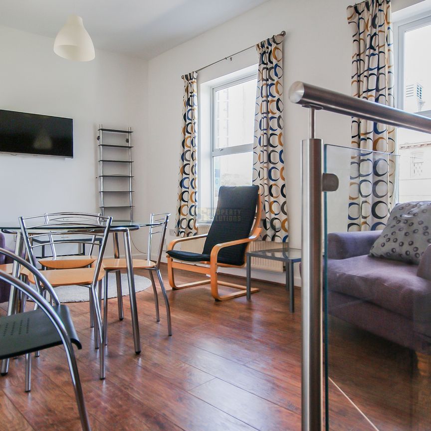 670A Bristol Road - Photo 1