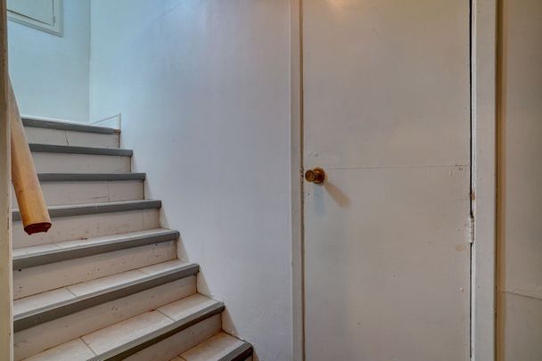 For Lease - 23 Falmouth Avenue Unit# Lower, Toronto, Ontario - Photo 1