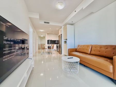 4 bed 2 bath(07442ST) - Photo 2