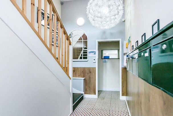 6 bedroom flat to rent - Photo 1