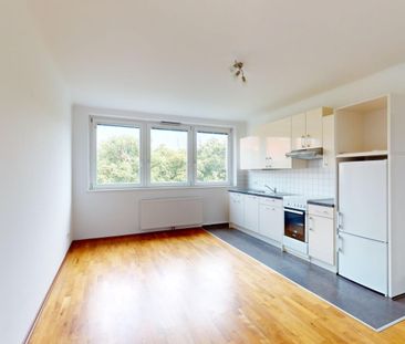 CHARMANTE DACHGESCHOSSWOHNUNG IN DÖBLING – KOMPAKT WOHNEN IN GRÜNER... - Photo 5