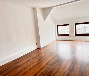 4 Raumwohnung mit dem besonderen Wohnzimmer ! - Photo 6