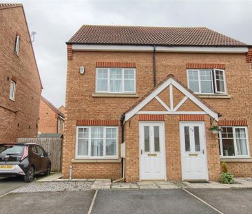 3 bedroom semi-detached house to rent - Photo 2
