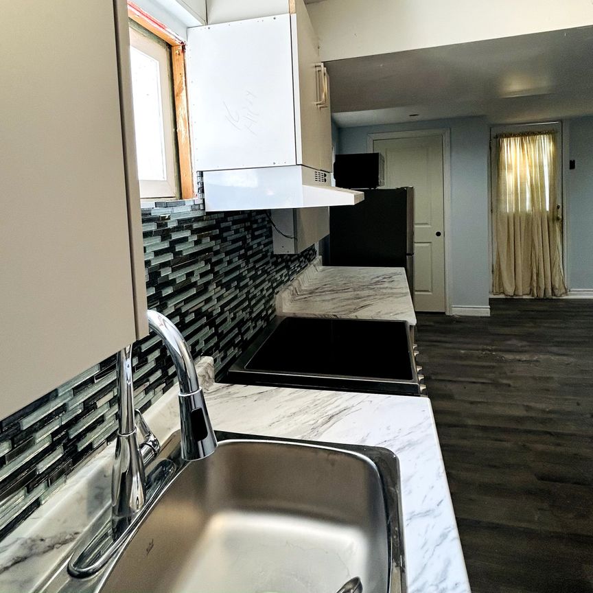 For Lease - 85 Cloverdale Drive, Brampton, Ontario - Photo 1