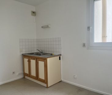 Location Appartement 3 pièces 63 m² La Châtre - Photo 4