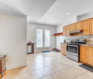 For Lease - 33 St Andrews Boulevard - Lower Unit N/A, Toronto, Ontario - Photo 2