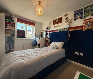 4 bedroom detached house to rent - Photo 6