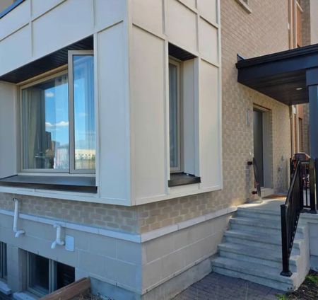 For Lease - 567 Ozawa Private Unit# 32, Manor Park - Cardinal Glen and Area, Ontario - Photo 2