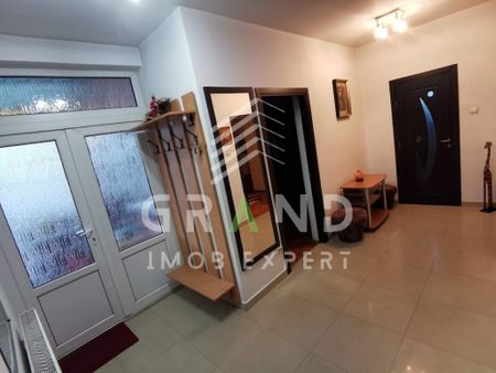 Casă modernă de închiriat, 3 dormitoare,curte privată ș - Fotografie 5