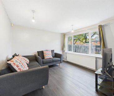 2 bedroom end of terrace house to rent - Photo 2