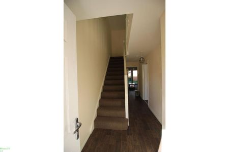 4 bedroom terraced house to rent - Photo 2