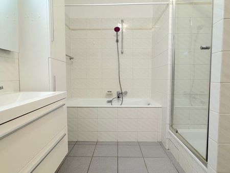 Appartement te huur - Foto 3