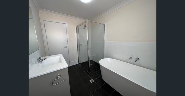 C21 Central West - 6862 1265 - Photo 1