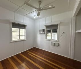 Charming Duplex in Gulliver - Photo 5