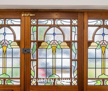 St. Margarets Road, Aldersbrook - Photo 1