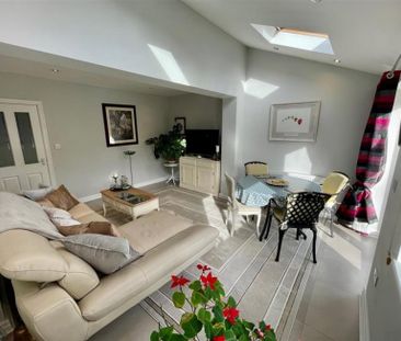 3 Bedroom Semi Detached To Let - Photo 1