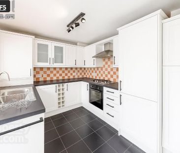 41 Hyndford Street, BT5 5EN, Belfast - Photo 2