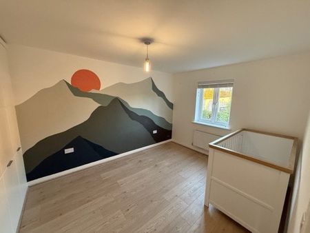 Llys Mieri, Swansea, SA4 - Photo 2