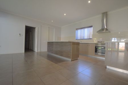 CONTEMPORARY AND BRILLIANT ON BRODIE - 4x2 - Photo 4