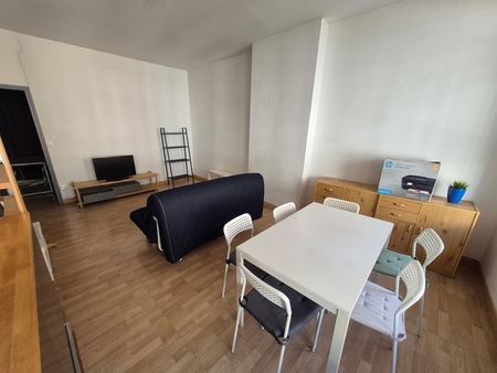 Location Appartement 2 pièces 40m² LILLE 59000 - Photo 3