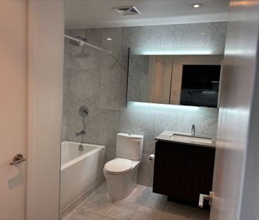 For Lease - 117 McMahon Drive Unit# 3805, Toronto, Ontario - Photo 4