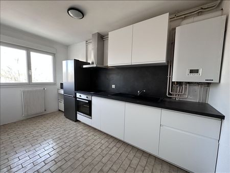 4 pièces - Meublé - 70 m² - 3ème étage - Colocation autorisée - Photo 3