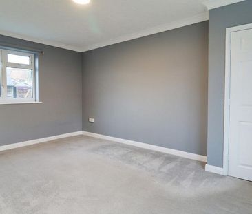 3 bedroom end of terrace house to rent - Photo 6