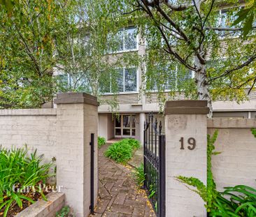 2 / 19 Hawthorn Rd, Caulfield North - Photo 5