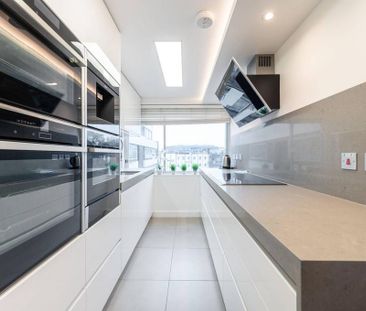 2 bedroom penthouse to rent - Photo 1