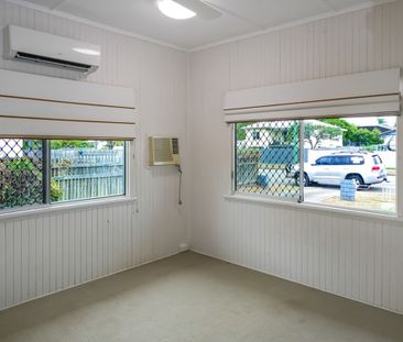 Charming 3-Bedroom Home with Space, Comfort and Convenience - Photo 4