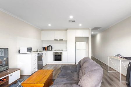 Modern Two Bedroom home in wanted locale - Photo 4