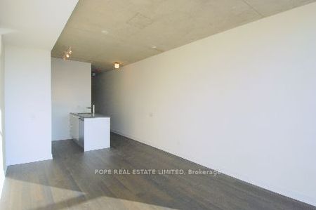 319 Carlaw Avenue #806 , - Photo 5