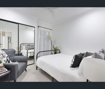 Stylish Family Home in Quiet Location - Photo 5