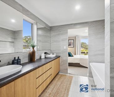 Luxurious 4-Bedroom Family Home - Photo 2