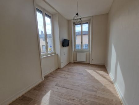 Location Appartement 3 pièces 45m² COUZON AU MONT D OR 69270 - Photo 5