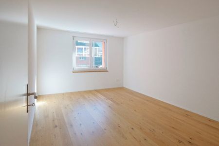 The probably largest 4.5-maisonette apartment in the city of Bern - Photo 5