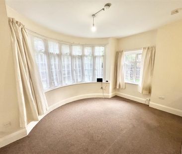 Midanbury Lane, Southampton - Photo 5