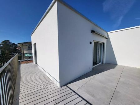 Bien d'exception neuf de 3.5 pcs avec vue et grand balcon - Photo 2