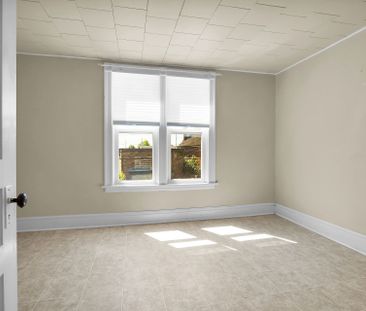 For Lease - 824 Stedwell Street, London East, Ontario - Photo 2